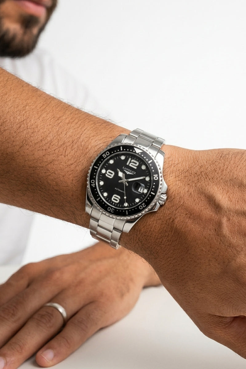 Relógio Masculino Montreval Oceanus Imperium - Luxo e Autoridade