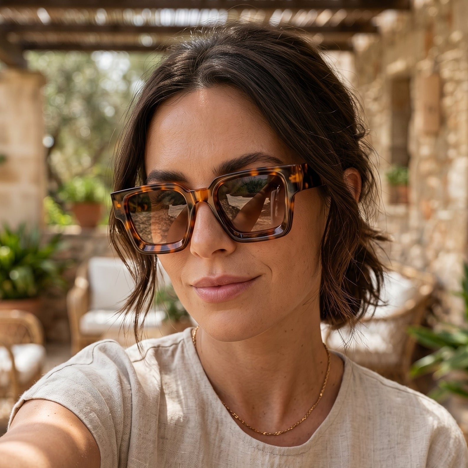 Óculos de Sol Feminino Montreval Luxury – Luxo Clássico