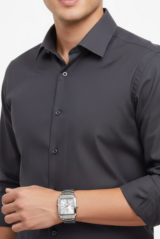 Relógio Masculino Montreval Spartan – Design Atemporal em Aço